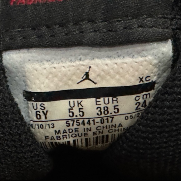 Kid’s Air Jordan 1 Retro OG Highlight Reel High Tops: Red. Black & Yellow: 6Y - Picture 11 of 11